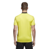 CV6309_APP_on-model_back_white