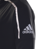 CY5483_APP_on-model_detail-3_white