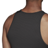 DN5981_APP_on-model_detail-3_white
