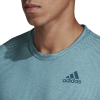 DP0286_APP_on-model_detail-1_white