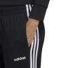 DP2396_APP_on-model_detail-1_white