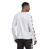 DP2688_APP_on-model_back_white
