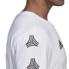 DP2688_APP_on-model_detail-3_white