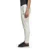 DP3903_APP_on-model_side_white