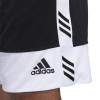 DQ0918_APP_on-model_detail-1_white
