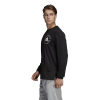 DQ1468_APP_on-model_side_white