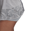 DQ1601_APP_on-model_detail-3_white