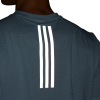 DQ1896_APP_on-model_detail-2_white