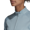DQ2658_APP_on-model_detail-2_white