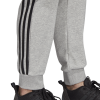 DQ3077_APP_on-model_detail-2_white