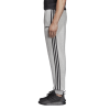 DQ3077_APP_on-model_side_white