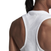 DQ3153_APP_on-model_detail-3_white