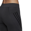 DQ3529_APP_on-model_detail-2_white