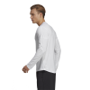 DT3045_APP_on-model_side_white