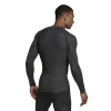 DT4023_APP_on-model_back_white