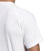 DT6184_APP_on-model_detail-3_white