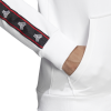 DT9875_APP_on-model_detail-2_white