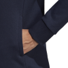 DU0015_APP_on-model_detail-2_white