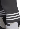 DU0226_APP_on-model_detail-2_white