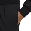 DU0378_APP_on-model_detail-1_white