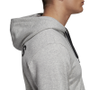 DU0407_APP_on-model_detail-3_white