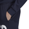 DU0429_APP_on-model_detail-1_white