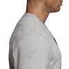 DU0433_APP_on-model_detail-3_white