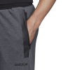 DU0439_APP_on-model_detail-1_white