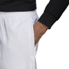 DU0879_APP_on-model_detail-3_white