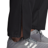 DU0887_APP_on-model_detail-3_white