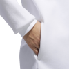 DV0763_APP_on-model_detail-3_white