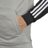 DV2452_APP_on-model_detail-2_white