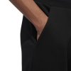 DW7867_APP_on-model_detail-3_white