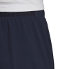DW8908_APP_on-model_detail-2_white