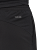 DW9568_APP_on-model_detail-2_white