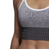 DX0446_APP_on-model_detail-1_white