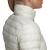 DX0776_APP_on-model_detail-3_white