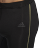 DX1996_APP_on-model_detail-1_white