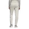 DY9339_APP_on-model_back_white