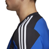 S17192_APP_on-model_detail-3_white